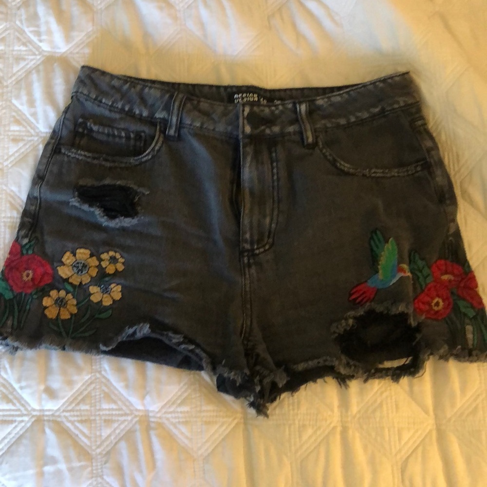 Design Lab Black Jean Shorts